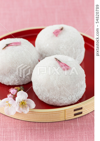 Sakura Dai Fook 54820789