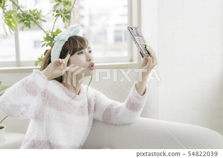 做與selfie的少婦一件 做與selfie的少婦一件 54822039
