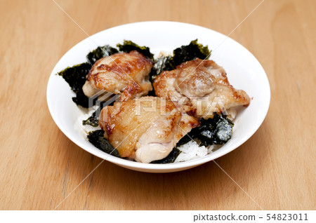 Grilled chicken with rice Grilled chicken with rice 54823011