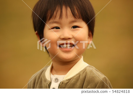 微笑男孩 微笑男孩 54824818