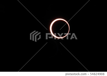 在大阪看到的日全食 54824908