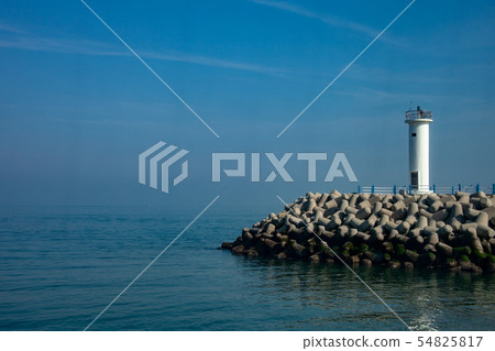 一座白色燈塔 一座白色燈塔 54825817