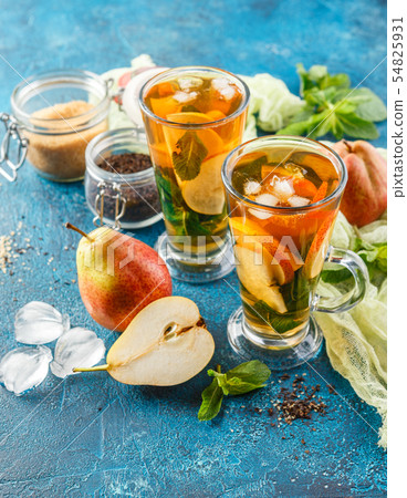 Ice tea with mint leaves and pear Ice tea with mint leaves and pear 54825931