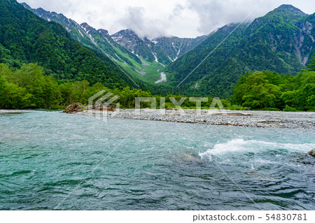 Kamikochi Clear river of the Kamogawa and the Northern Alps Matsumoto City, Nagano Prefecture Kamikochi Clear river of the Kamogawa and the Northern Alps Matsumoto City, Nagano Prefecture 54830781