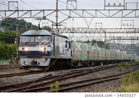 早上EF 210 54833837