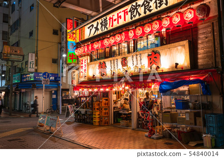 東京 上野 繁華的市區 照片素材 圖片 圖庫
