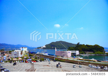 鳥羽市和近鐵火車的城市景觀 54843035