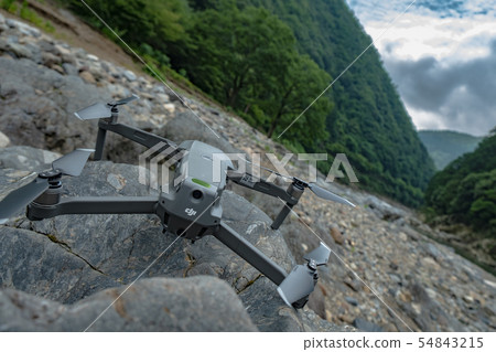 京都谷無人機DJI-股票照片新鮮綠色Hozugawa 54843215