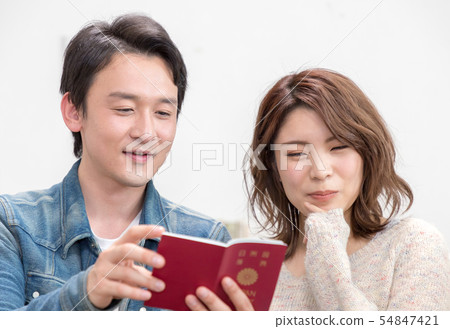 Couple couple honeymoon Couple couple honeymoon 54847421