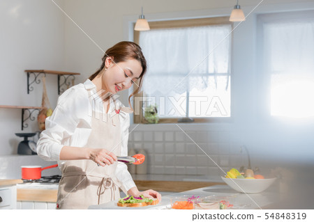 婦女製作卷三明治 婦女製作卷三明治 54848319