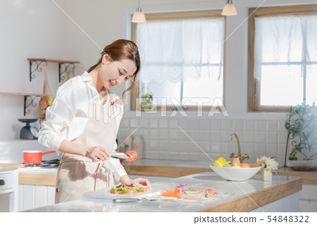 婦女製作卷三明治 婦女製作卷三明治 54848322