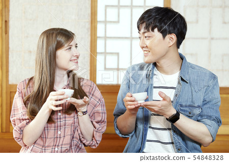 夫婦,茶道,茶道,傳統,文化,韓國文化,傳統民居,韓屋,首爾 夫婦,茶道,茶道,傳統,文化,韓國文化,傳統民居,韓屋,首爾 54848328