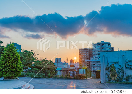 Evening view of Yokohama City, Kanagawa Prefecture 54850793