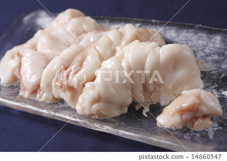 Hormone small intestine offal nabe grilled beef raw hakata fukuoka fresh cuisine barbeque sake appetizer plump 54860547