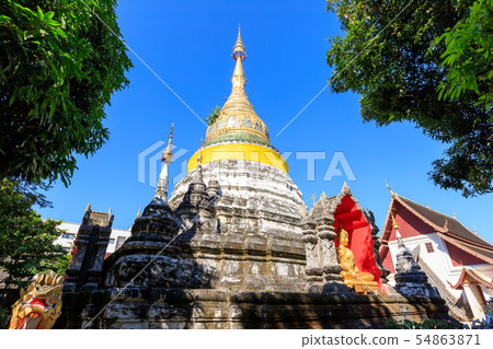 Golden decorated pagoda at Wat Bubparam Temple. Golden decorated pagoda at Wat Bubparam Temple. 54863871