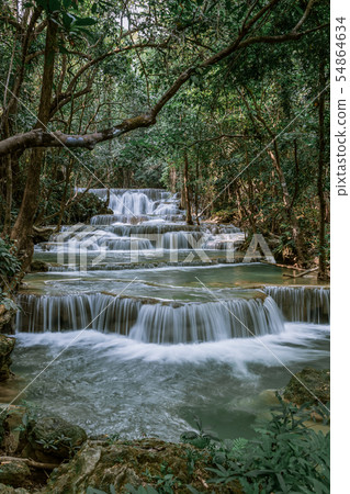 Huai Mae Khamin Waterfall tier 1, Khuean Huai Mae Khamin Waterfall tier 1, Khuean 54864634