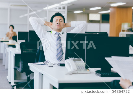 Businessman         54864732