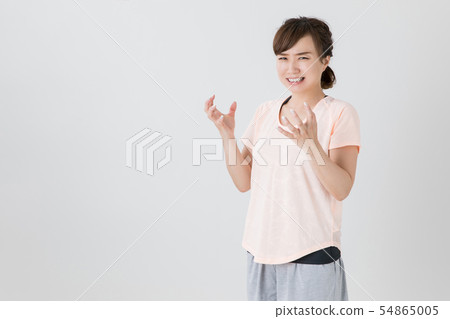 運動裝的女性 54865005