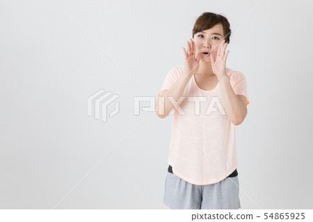 運動裝的女性 運動裝的女性 54865925