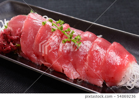 Delicious natural tuna sashimi 54869236