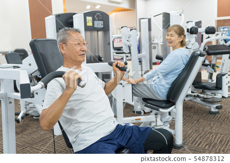 高級夫婦體育俱樂部形象 54878312