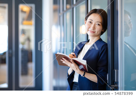 女商人辦公室企業圖像 女商人辦公室企業圖像 54878399