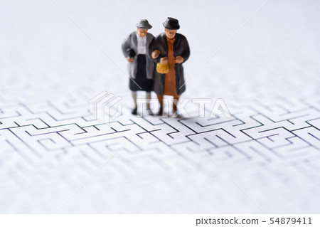迷宮，微型，老年夫婦 54879411