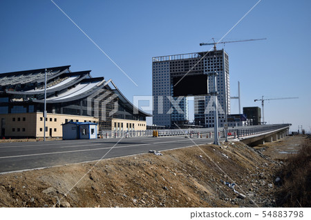 新疆綠河大橋(中國,丹東)附近的大型設施 新疆綠河大橋(中國,丹東)附近的大型設施 54883798