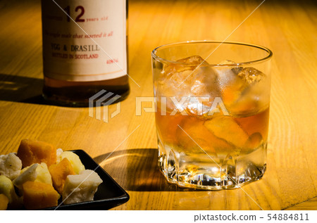 Whiskey at the lock bar counter 54884811