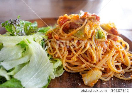 Pasta with tomato sauce Pasta with tomato sauce 54887542
