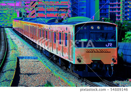 通勤列車201系列圖像沿著斜坡跑 通勤列車201系列圖像沿著斜坡跑 54889146