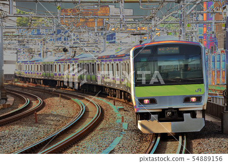 Commuter train Yamanote Line E 231 series image running in the city center Commuter train Yamanote Line E 231 series image running in the city center 54889156
