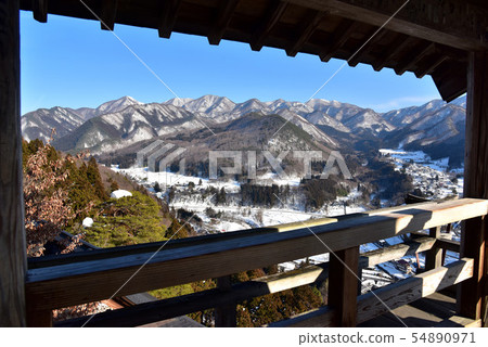 A view from the mountain temple of winter A view from the mountain temple of winter 54890971