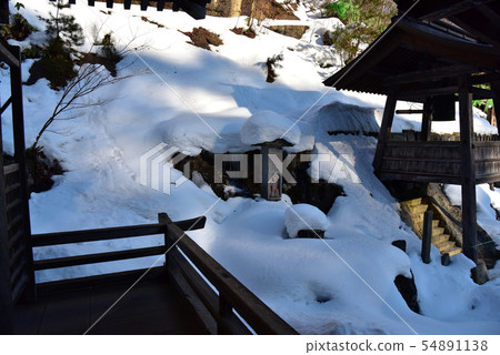 Landscape of mountain temple in winter 54891138