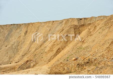 垃圾填埋場的土地和土壤 垃圾填埋場的土地和土壤 54899367
