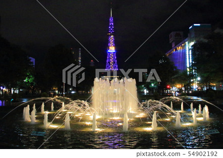 Odori Park at night (Sapporo TV Tower) 54902192