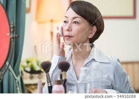 Cosmetics Woman Adult 54910289