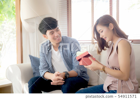 Young asian couple celebrate birthday together 54911571