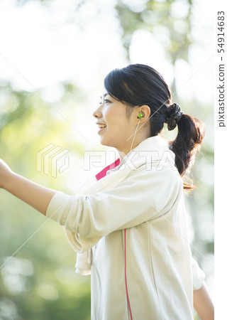 走本質上的婦女的檔案 走本質上的婦女的檔案 54914683