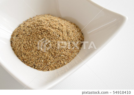 Fish meal Fish meal 54918410