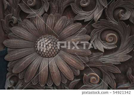 Sculpture of Higashi Honganji temple 54921342