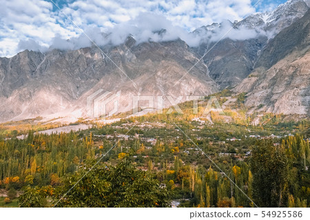 Hunza valley in autumn, Pakistan. 54925586