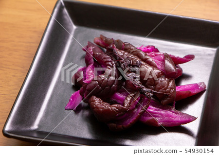 Shiba pickles. 54930154