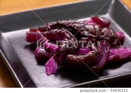 Shiba pickles. 54930155