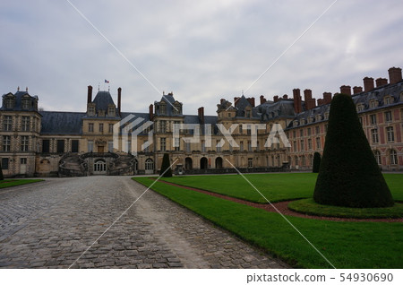 Palace and Gardens of Fontainebleau 54930690