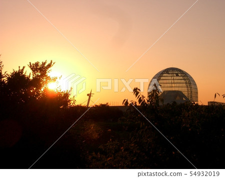 Sunset glow of Kasai Rinkai Park 54932019