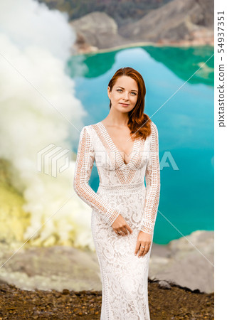 Bride in a volcanic crater Bride in a volcanic crater 54937351