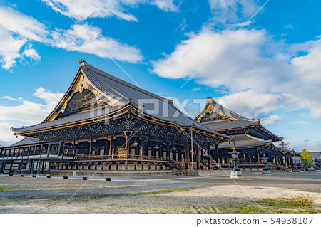 Higashi Honganji Temple Amidado and Gokendo Higashi Honganji Temple Amidado and Gokendo 54938107