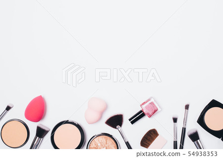 Women's cosmetics powders 54938353