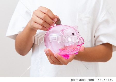 Child to save money 54938439